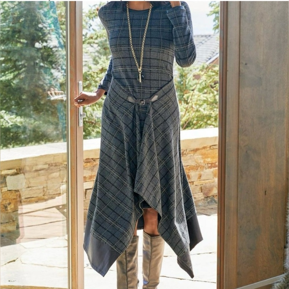 Like New SOFT SURROUNDS Plaid Dress, Size Medium